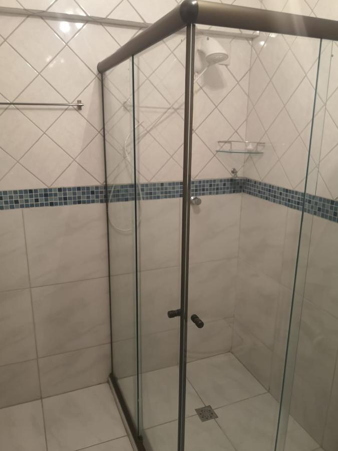 Ensolarado E Espacoso Quarto/Sala No Coracao De Poa بورتو أليغري المظهر الخارجي الصورة